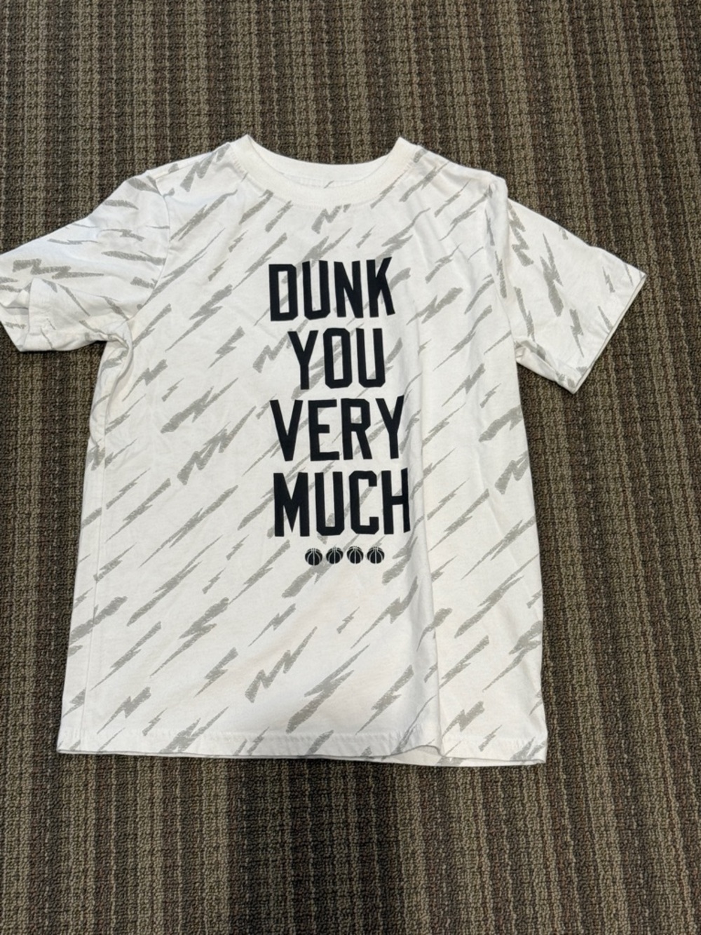 Xersion White Tee with Gray Lightning Print